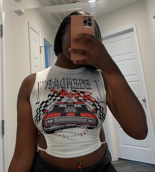 GRAPHIC CROP TOP